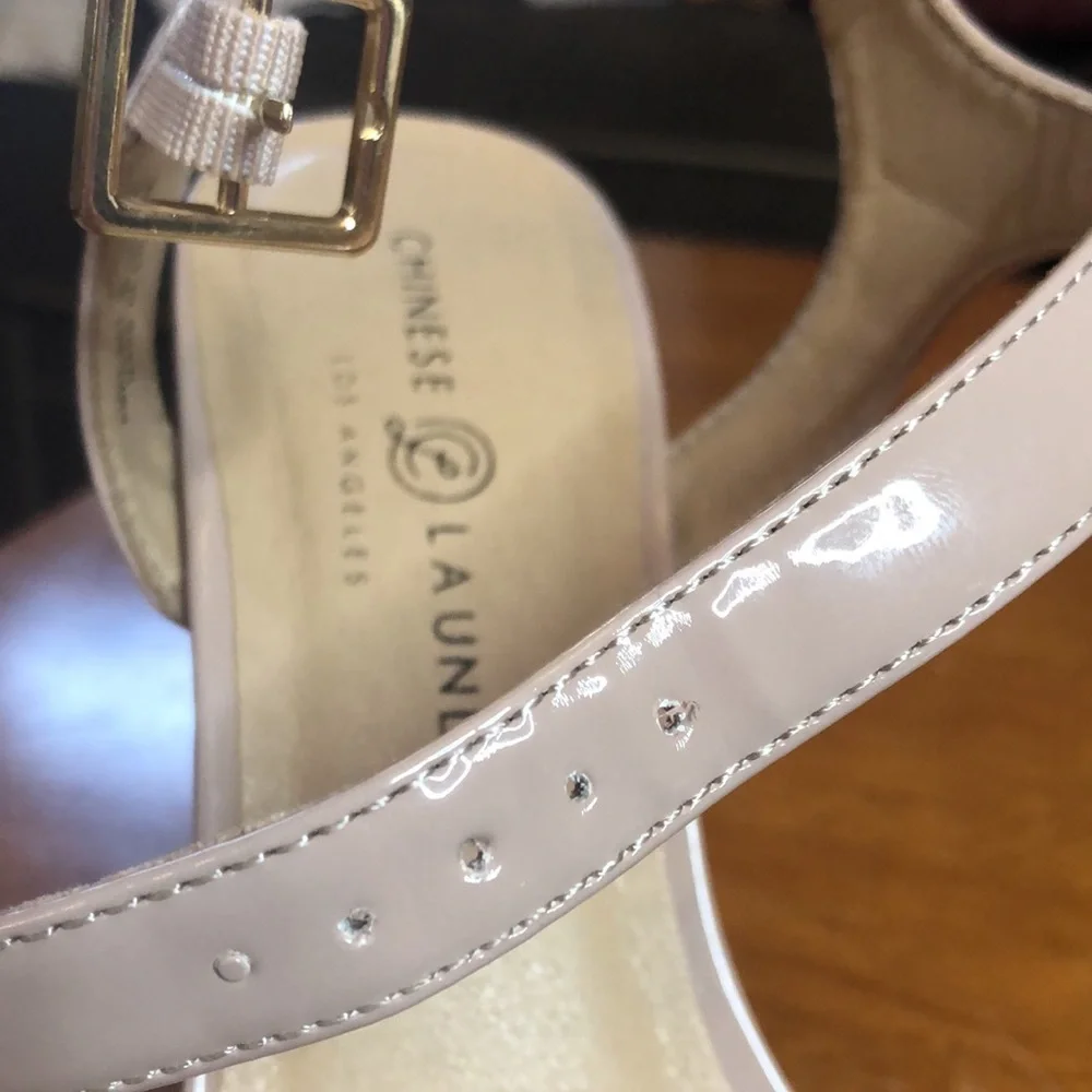 Chinese Laundry Alanah Nude Platform block heel Sandals ankle strap Size 8.5